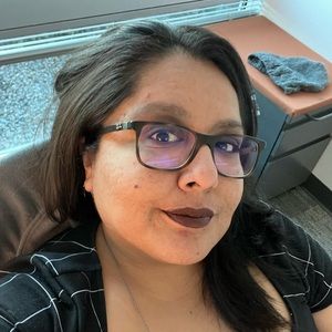 Meet your Posher, Kimberly